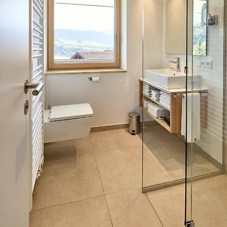 Staufen Am Kalvarienberg Aparthotel 4*